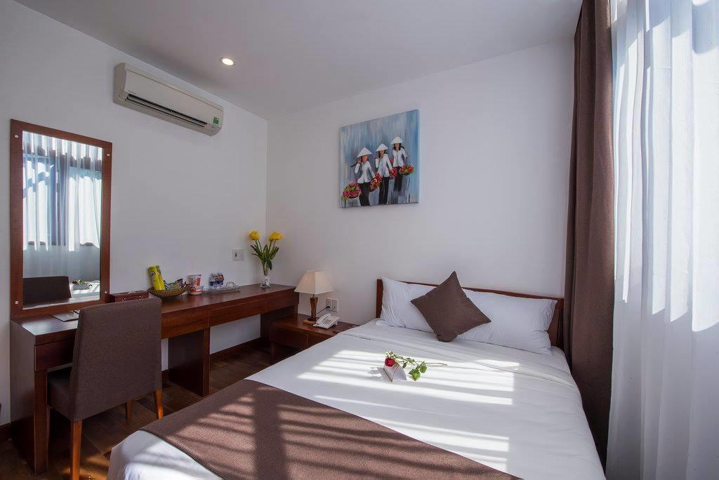 Ocean Flower Hotel Da Nang Exterior foto