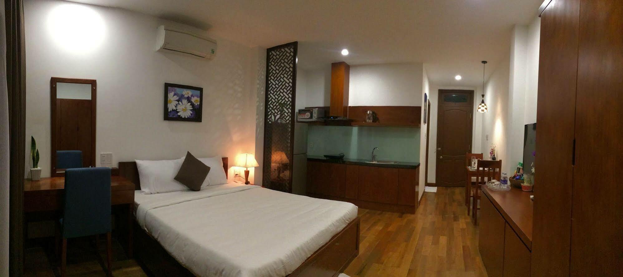Ocean Flower Hotel Da Nang Exterior foto